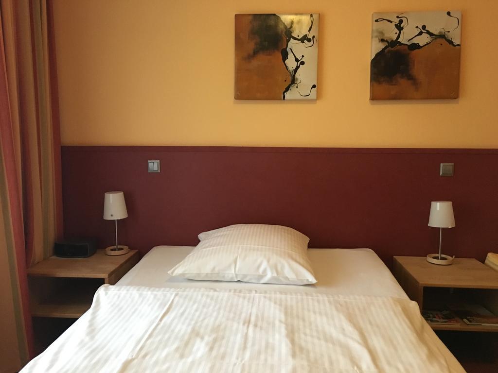 Essentis Ecohotel Berlin Ruang foto