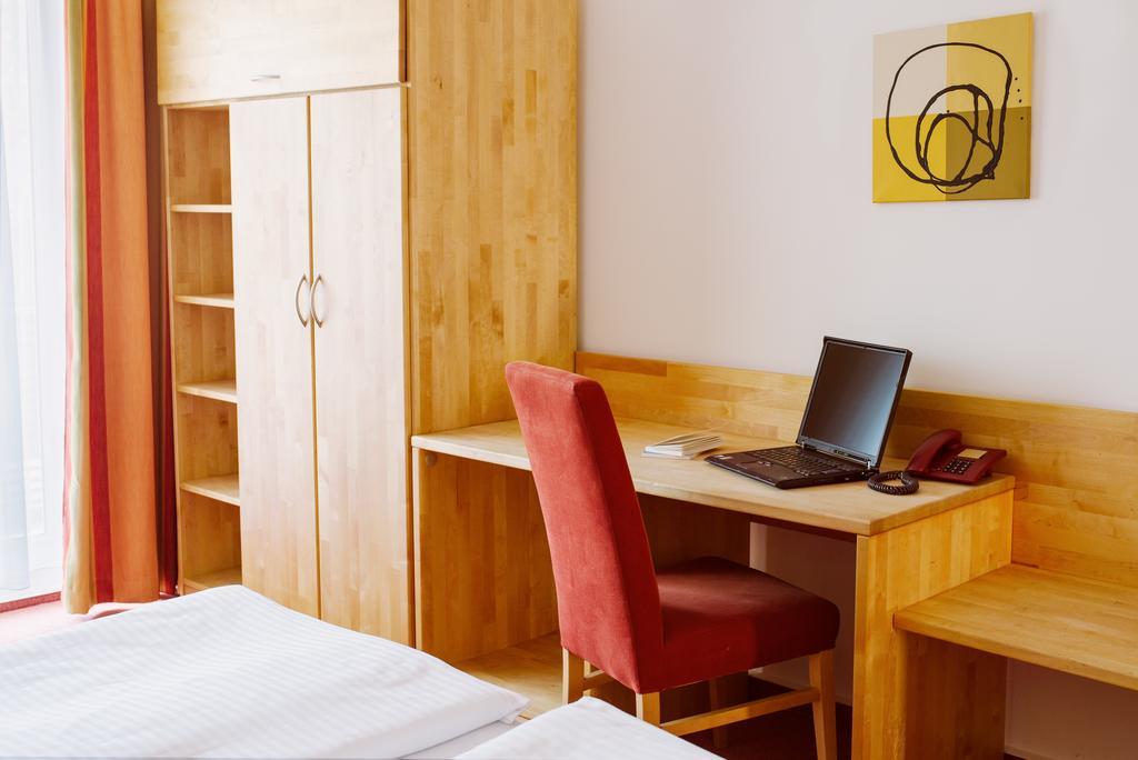 Essentis Ecohotel Berlin Bagian luar foto