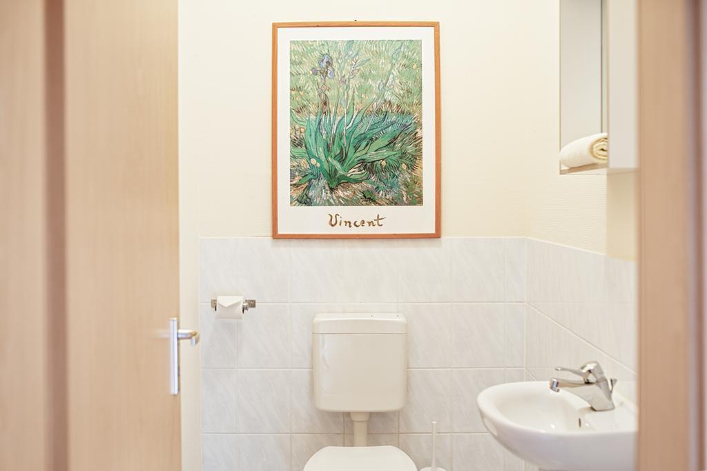 Essentis Ecohotel Berlin Bagian luar foto